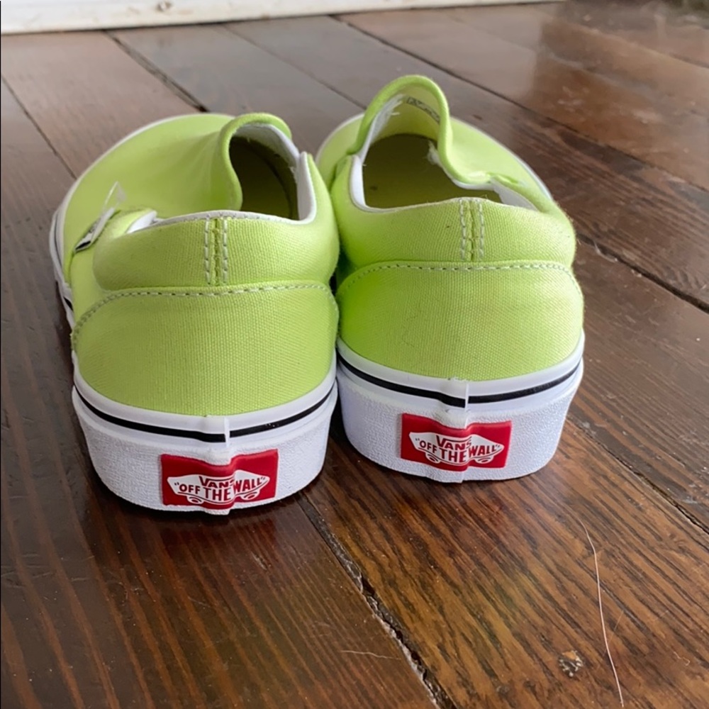 Didnt fit...say women’s 7 but a 6 - Picture 5 of 5